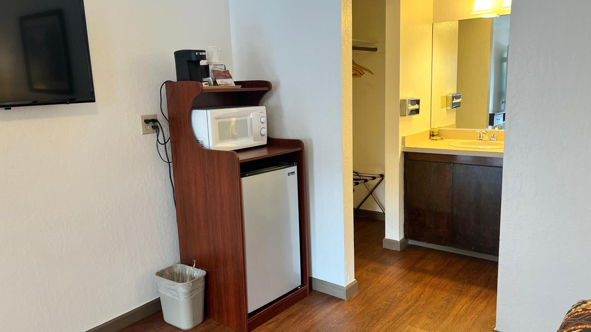 Pine Cone Motel Willits Εξωτερικό φωτογραφία