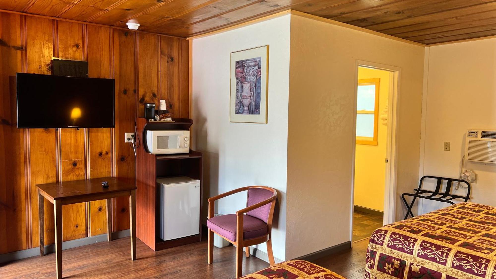 Pine Cone Motel Willits Εξωτερικό φωτογραφία